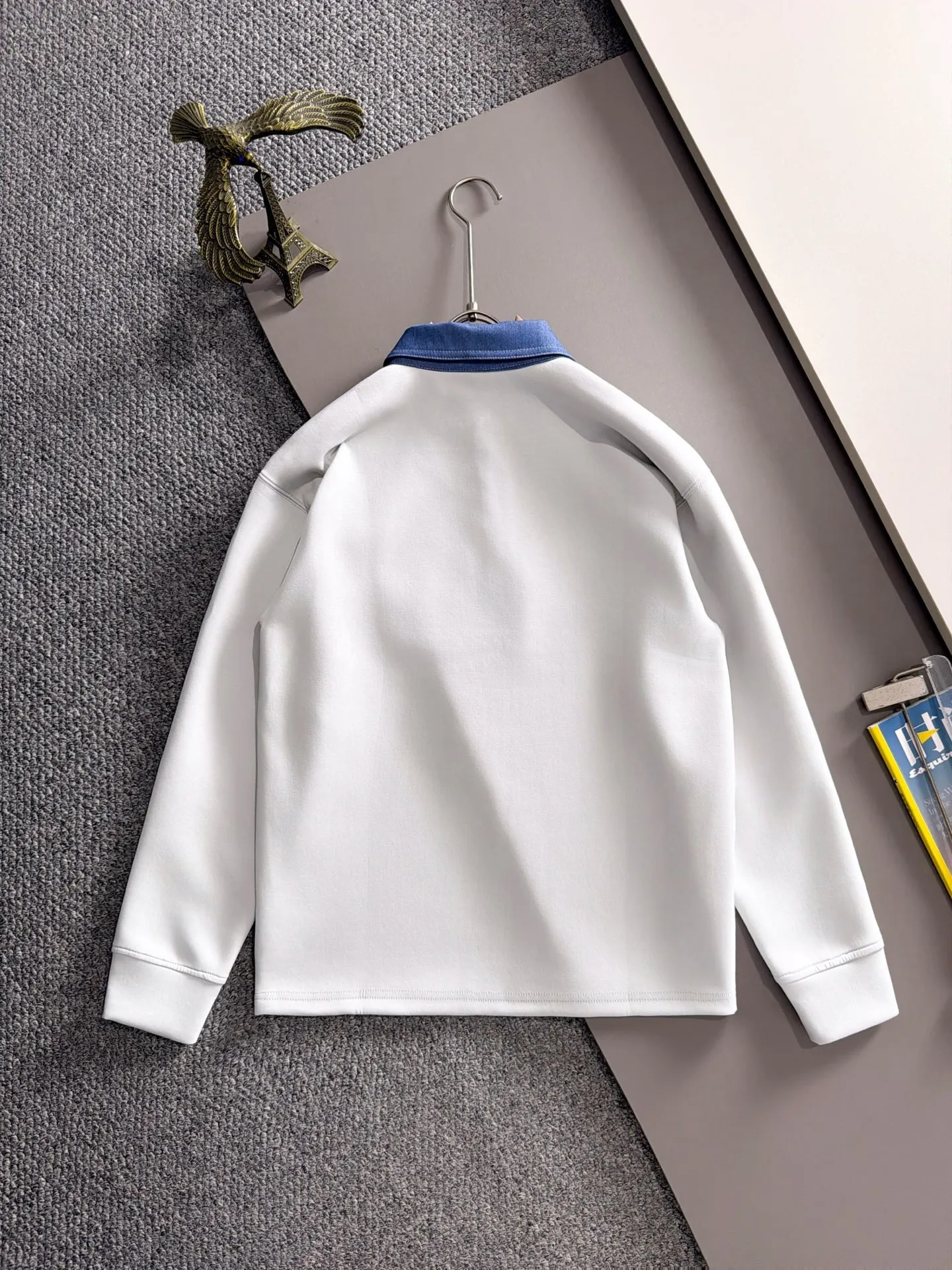 Balenciaga 2026 Long Sleeve Sweatshirts for Men and Women Same Style Many Stars Same Style, Top Original Version Feel Free to Compare 🆚The fabric is custom-dyed and lightly sprayed and distressed. The fabric, material, and details are consistent with the original version. Special cotton and linen fabrics are used. The cost of the fabric is extremely expensive. It is twice as expensive as pure cotton materials. We will do better at all costs. Three standards are complete. The comparison between non-market products and our fabrics is very different. Only the top version is made! Size: S-4XL